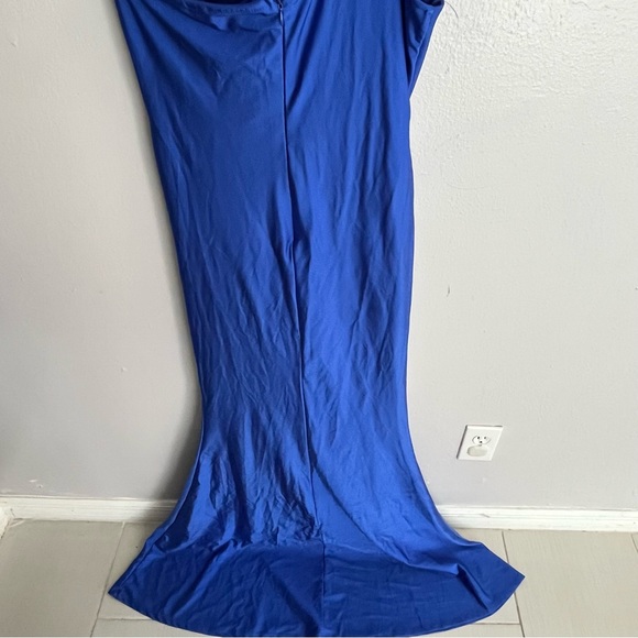 Fashion Nova “As You Know It” Royal Blue One Shoulder Gown - Picture 8 of 16
